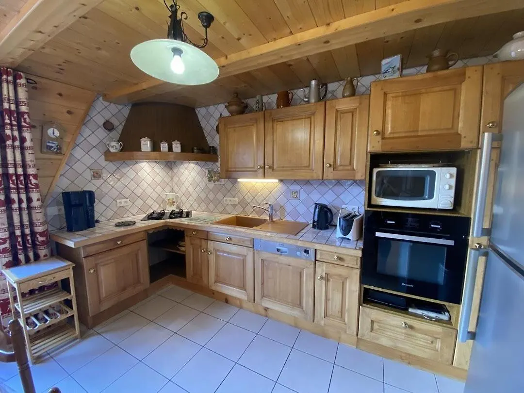 Chalet Le Cerf : Dans Le Centre De Châtel Frankrijk