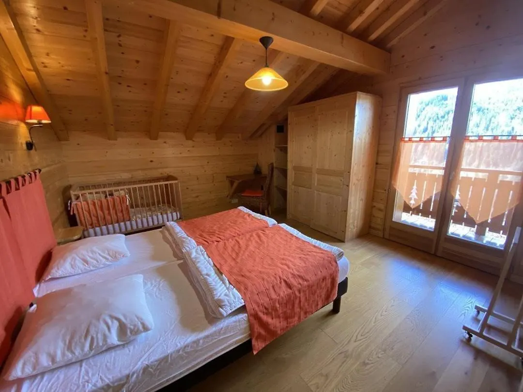 Chalet Le Cerf : Dans Le Centre De Châtel Frankrijk