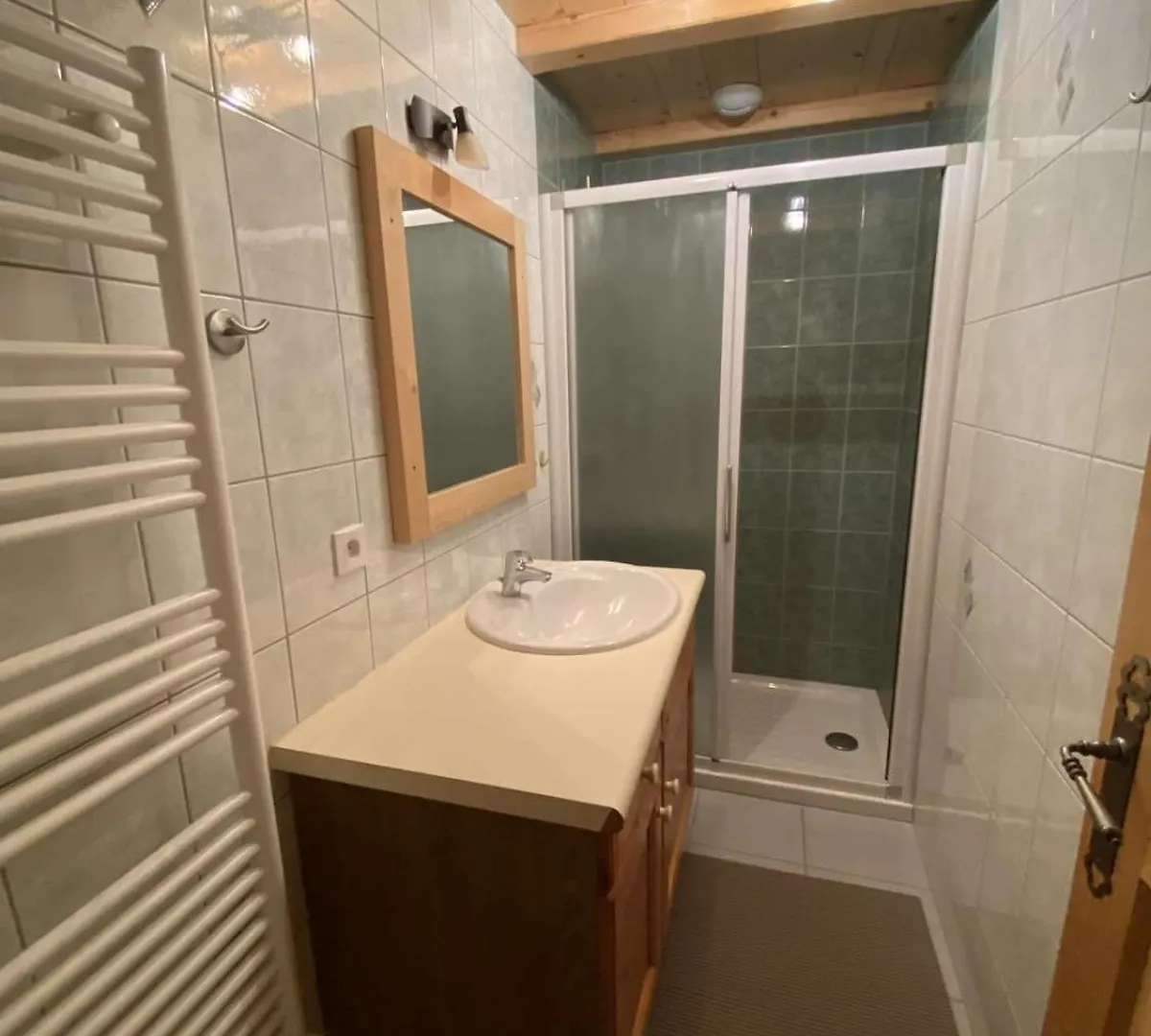 Chalet Le Cerf : Dans Le Centre De Châtel